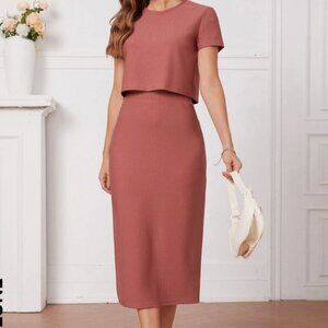 NWOT SHEIN LUNE Solid Tee & Straight Skirt size L in Red Rose